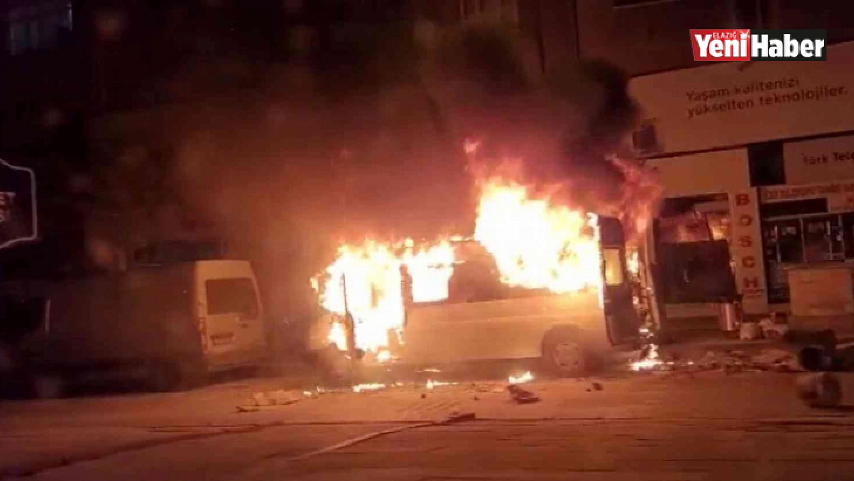 Kontağın Çevrilmesiyle Araç Alev Topuna Döndü