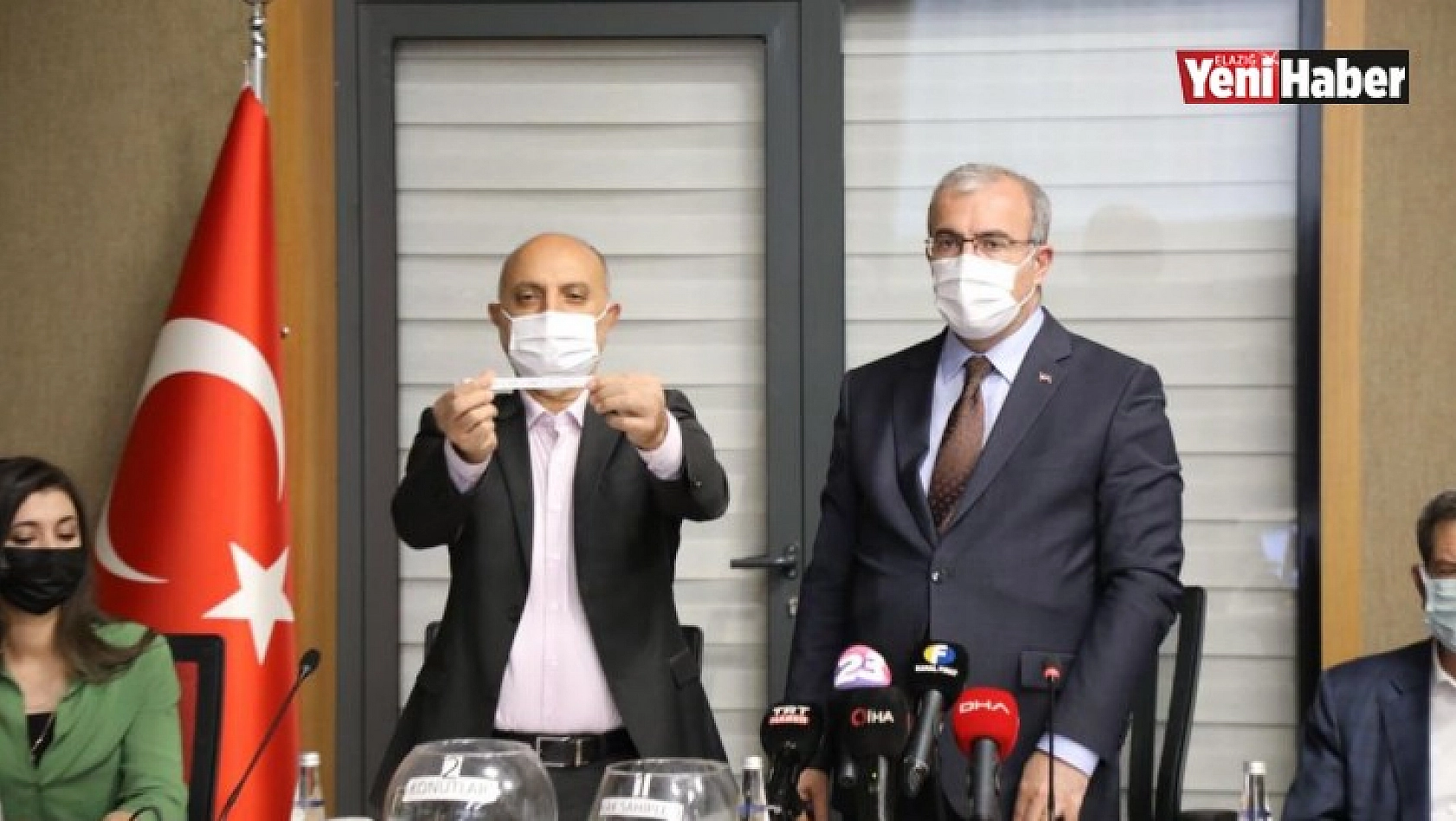 Depremzedeler Yeni Konutlarına Kavuşuyor