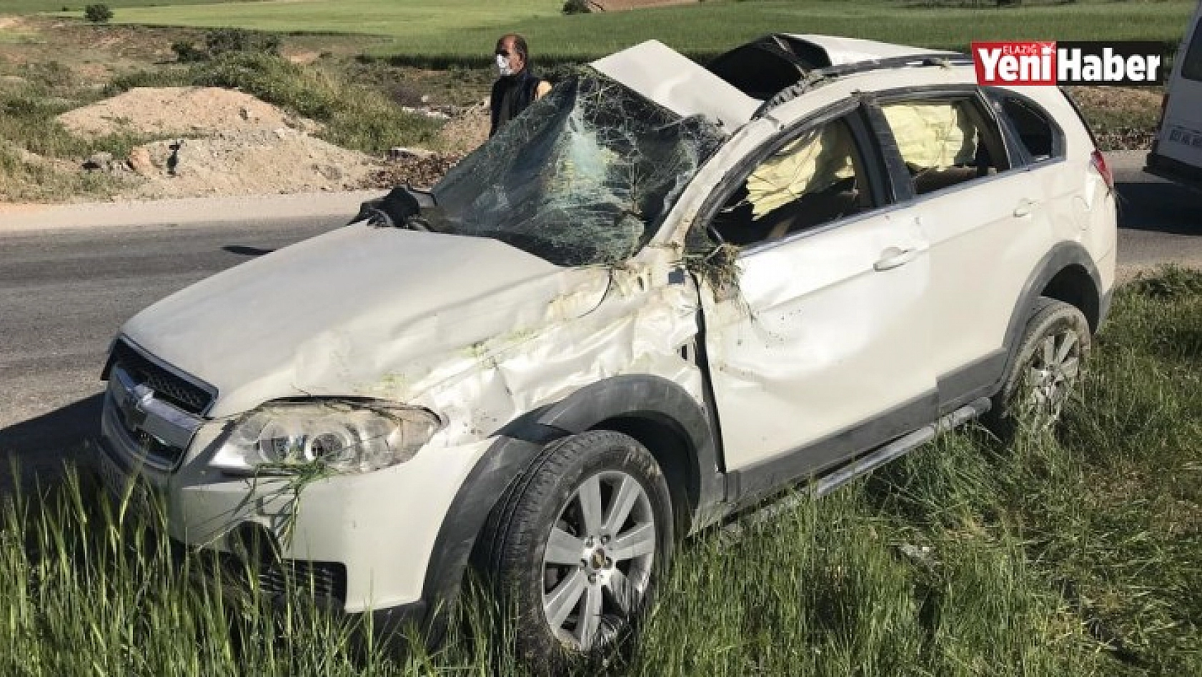 Elazığ'da Cip Takla Attı 1'i Ağır 3 Yaralı