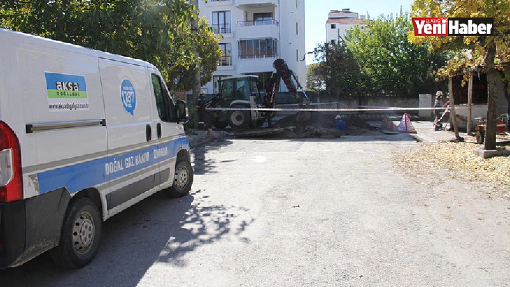Elazığ'da Hicret Mahallesi Yanıyor !