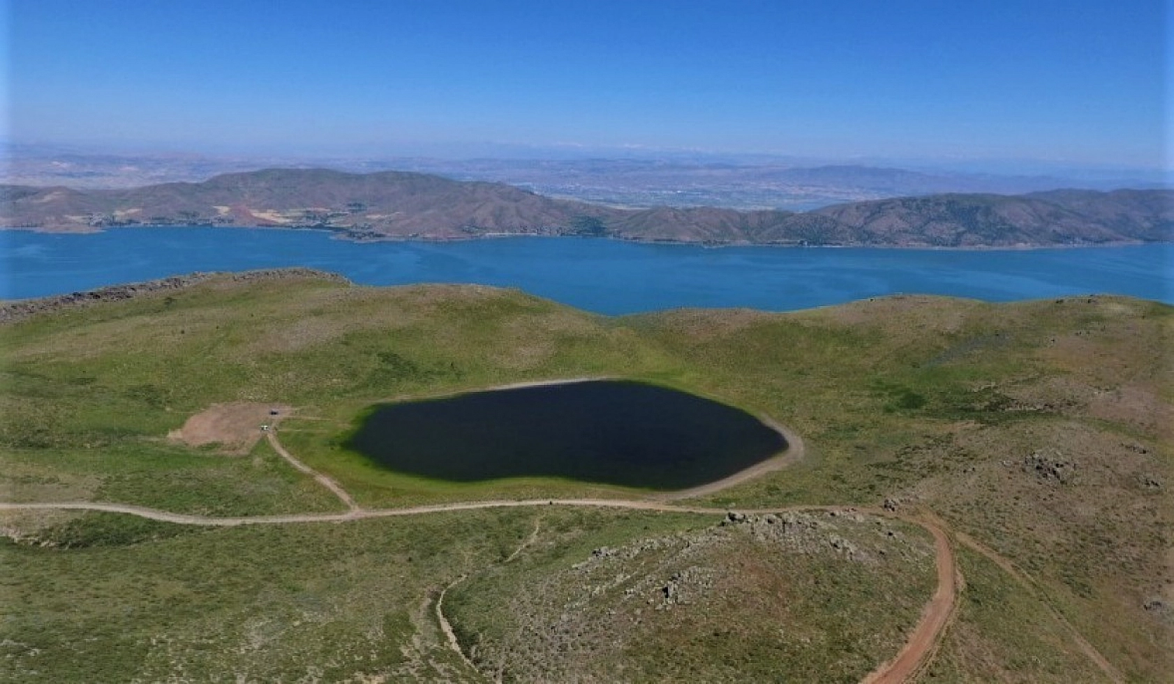 Kalbi Anımsatan O Göl Kurudu