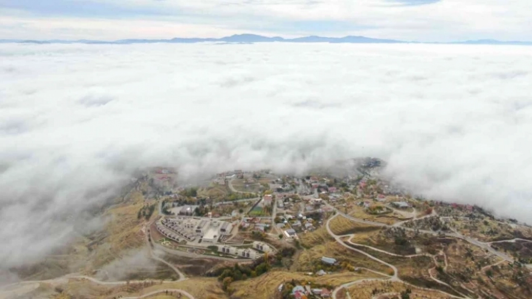 Elazığ'da Sis'li Manzara