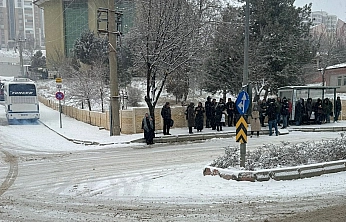 Elazığ'da Ulaşım Aksadı!