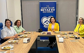 Kadınlardan Beyaz Eve Ziyaret
