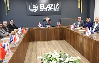 Kent Konseyinden Bayrak Seferberliği