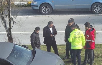 Şırdancı Mehmet yayaya çarptı: Kadının kolu ve bacağı kırıldı