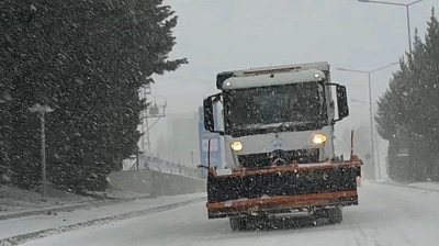 Belediye Ekiplerinden Kar Mücadelesi!