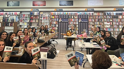 Kitap Atölyesinde Kadın Gücü