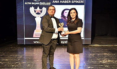 Başarılı Spikere 'Yılın En İyi' Ödülü