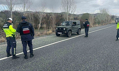 Elazığ'da jandarmadan huzur ve güven uygulaması: 18 şahıs yakalandı