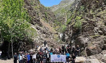 Karanlık Dere Kanyonu'nda doğa yürüyüşü düzenlendi