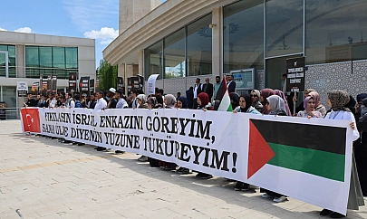 Öğrencilerden 'Gazze' Yürüyüşü