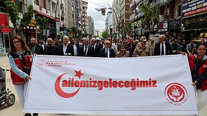Elazığ'da 'Aile Yılı' Yürüyüşü