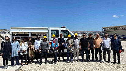 Elazığ'da enkazda arama ve kurtarma eğitimi sürüyor