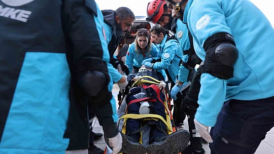 Fethi Sekin Şehir Hastanesi'nde deprem ve yangın tatbikatı