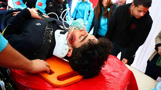 Fethi Sekin Şehir Hastanesi'nde deprem ve yangın tatbikatı