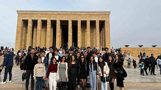 Hakkarili öğrenciler Ankara gezisinden döndü