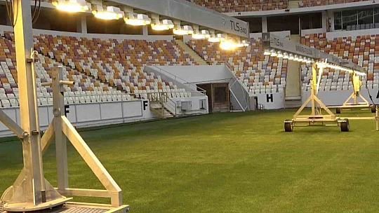 Yeni Malatyaspor'dan geriye kusursuz stat zemini kaldı