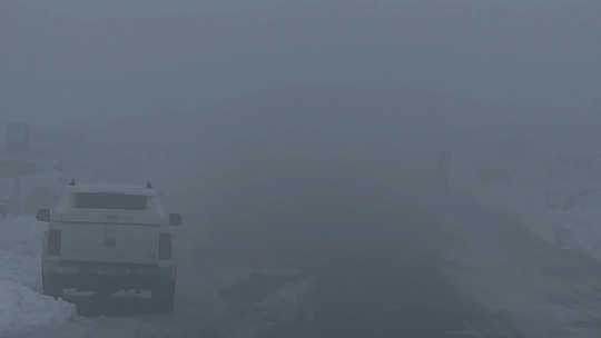 Yüksekova'da göz gözü görmüyor