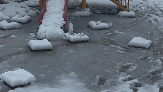 Yüksekova'da göz gözü görmüyor