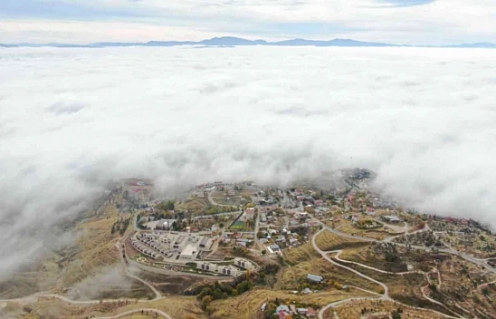 Elazığ'da Sis'li Manzara