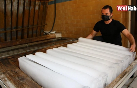 76 Yıldır Buz Satarak Para Kazanıyorlar