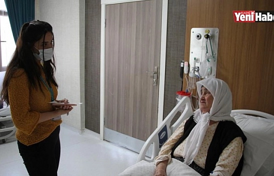 89 Yaşındaki Firdevs Nine Koronavirüsü Yendi