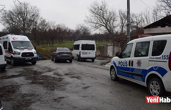 Babasını Öldürüp Okula Gitti