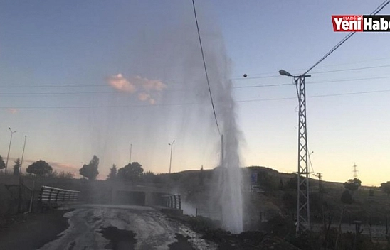 Boru Patladı, Su Metrelerce Yükseldi!