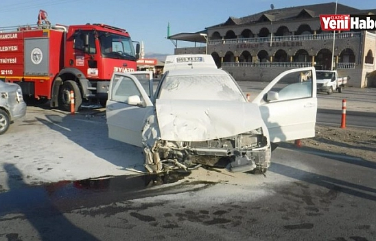 Dört Kişinin Yaralandığı Trafik Kazası, Kameralara Yansıdı!