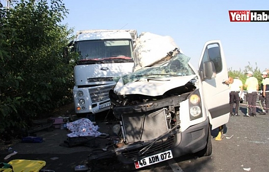Düğün Yolunda 3 Ölü 10 Yaralı Feci Kaza