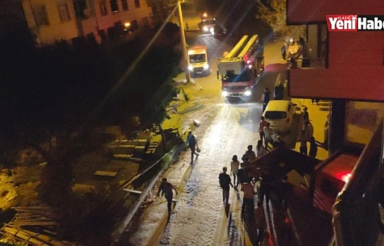 Elazığ'da Çatı Yangını!