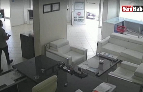 Elazığ'da İş Yerinin  Kurşunlanma Anı Güvenlik Kameralarında!