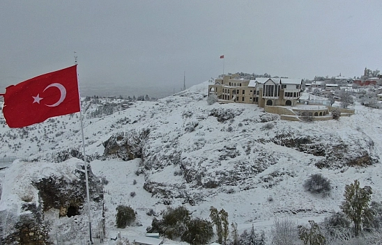 Elazığ'da Kar Yağışı Etkili Oldu