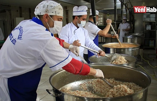 Elazığ'da Kazanlar İhtiyaç Sahipleri İçin Kaynadı