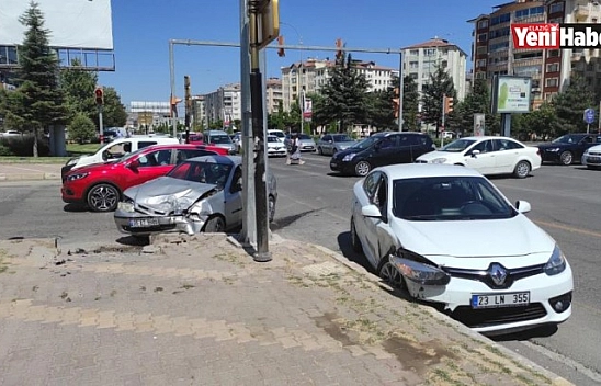 Elazığ'da Trafik Kazası!