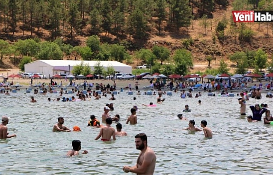 Galaksi Tatil Köyü Tatilcilerin Akınına Uğruyor!