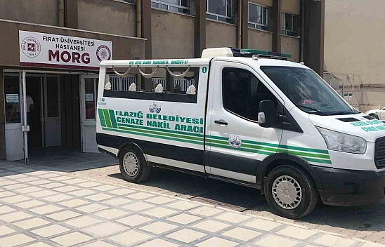 Elazığ'da Cenazeyi Yıkamadan Gömdüler!