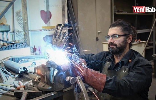 Metali Sanata Çeviren 'Demir Adam'