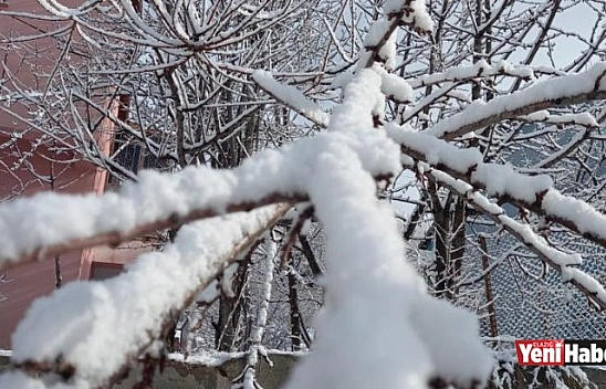 Nisan Ayında Kar Yağdı Kış Geri Geldi