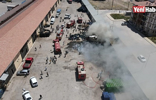 Sebze Hali Deposu Alevlere Teslim Oldu