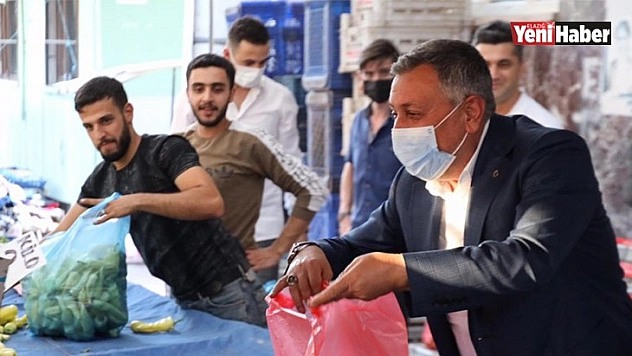 Başkan Yıldırım, Semt Pazarında Vatandaşlarla Buluştu