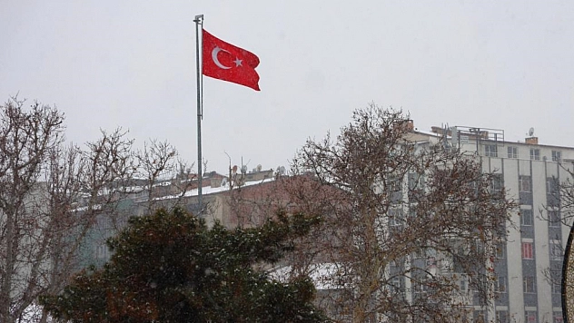 Elazığ Beyaza Büründü