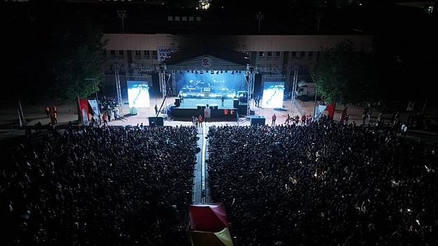 Elazığ'da Emre Altuğ Rüzgarı