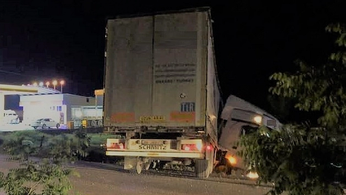 Aynı yerde iki kaza 