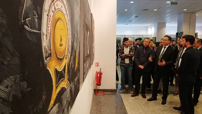 Üniversite öğrencilerinden yıl sonu sergisi 