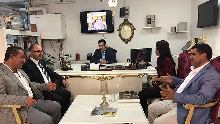 Unat esnafları ziyaret etti 