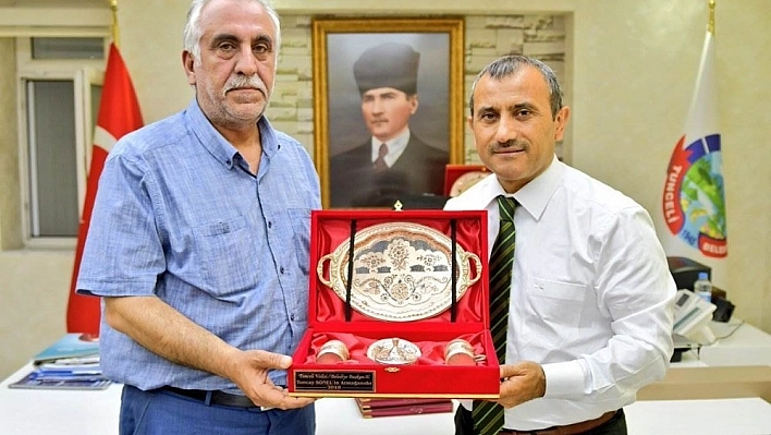 Şehit babasından Vali Sonel'e ziyaret 