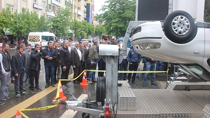 Bingöl'de Simülasyon aracıyla, kaza anını yaşadılar 