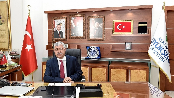 Başkan Polat'tan Anneler günü mesajı 